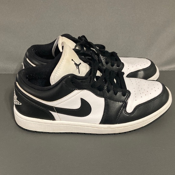 Jordan Shoes - Jordan 1 Low womens 9